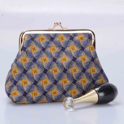 Clip Cosmetic Purse